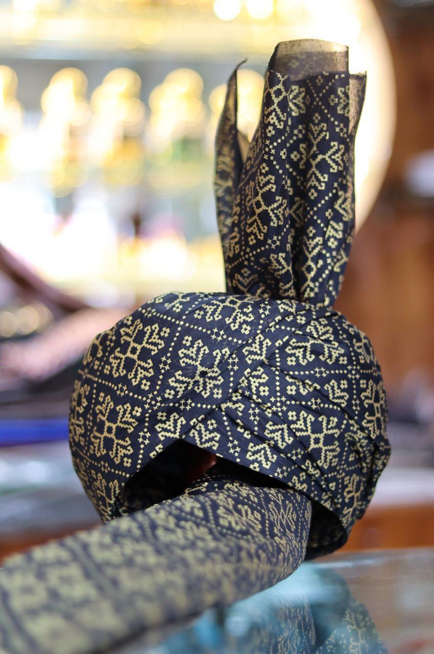 Azhari imama black 01H